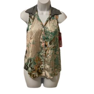 Xhilaration‎ top